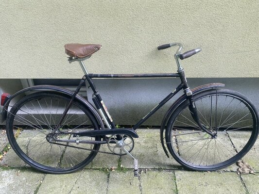 Elbląg Witam, mam do sprzedania 3 rowery
-Ural 1973,rower radzieckiej produkcji (cena - 300zl)
-Romet WARS