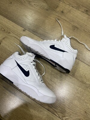 Elbląg Sprzedam buty nike rozmiar 40,5,buty są nieużywane ponieważ są za duże