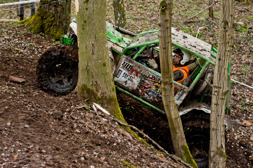 Ekstremalny Rainforest Challenge na Modrzewinie zdjęcie nr 238576