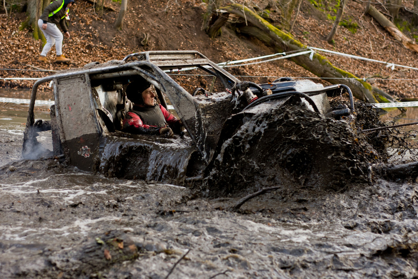 Ekstremalny Rainforest Challenge na Modrzewinie zdjęcie nr 238544