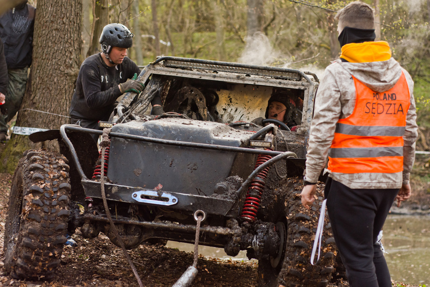 Ekstremalny Rainforest Challenge na Modrzewinie zdjęcie nr 238556