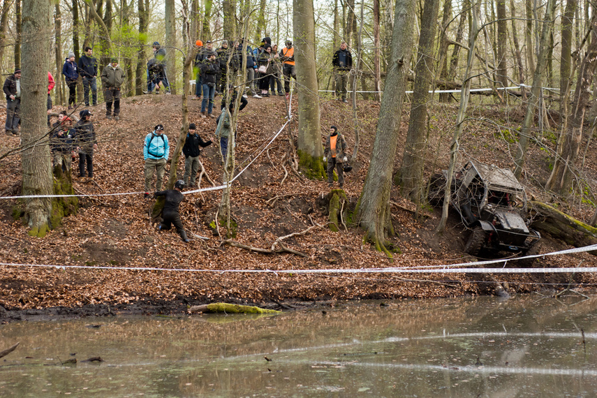 Ekstremalny Rainforest Challenge na Modrzewinie zdjęcie nr 238551