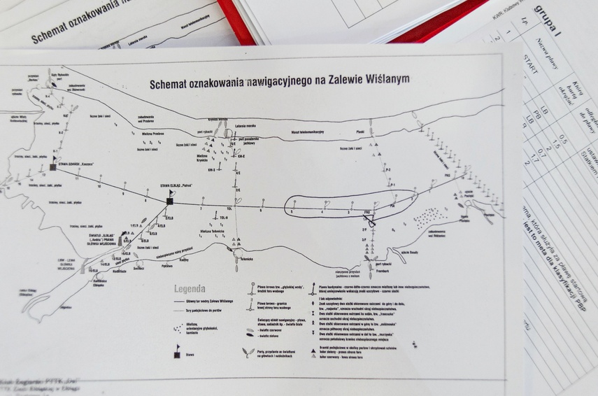 Regaty o Puchar Marszalka Województwa Warmińsko-Mazurskiego na Zalewie Wiślanym zdjęcie nr 243539