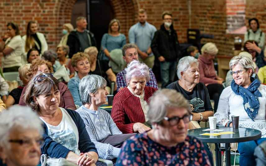 Słodkie Włochy na talerzu. Warsztaty kulinarne w bibliotece zdjęcie nr 246153