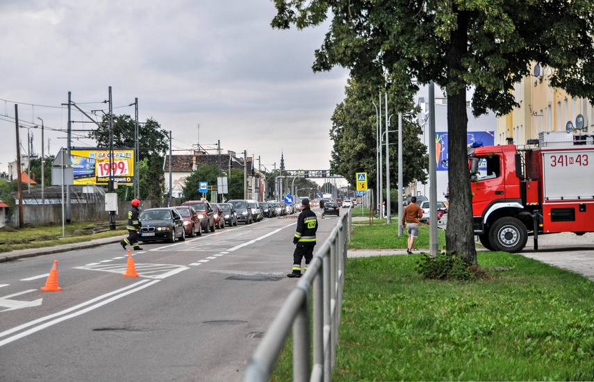 Zderzenie na Grunwaldzkiej. Występują utrudnienia w ruchu zdjęcie nr 246246