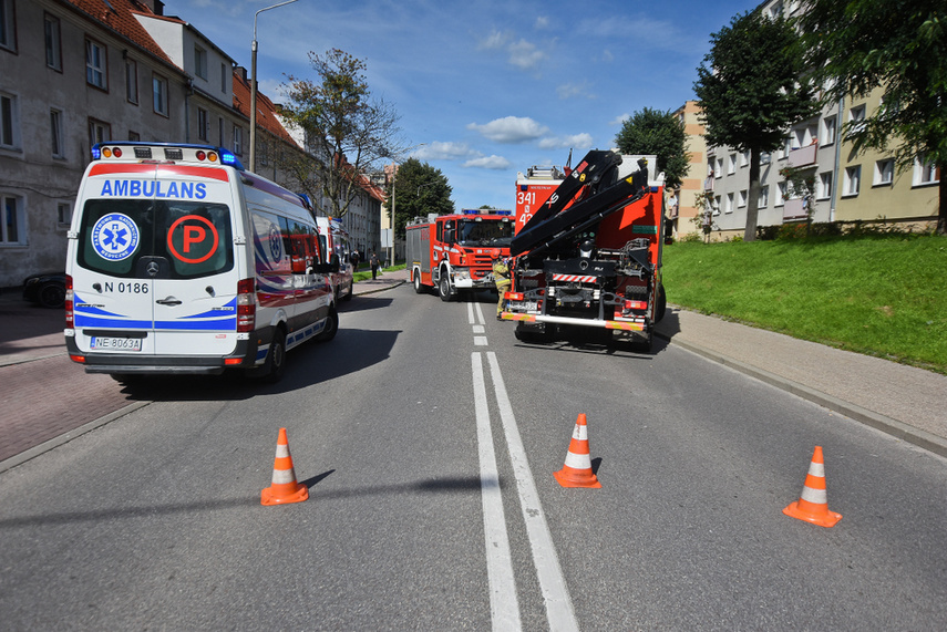 Elbląg Autobus uderzył w osobówkę na Robotniczej