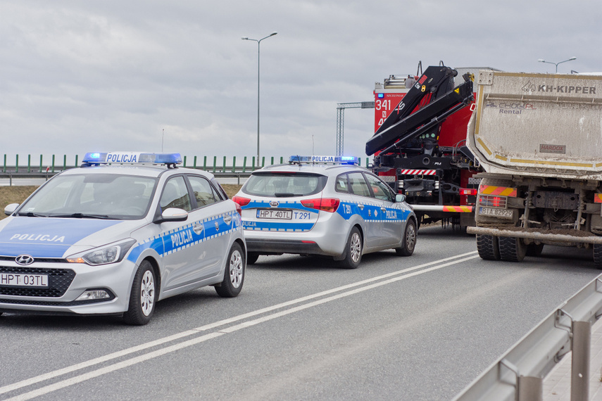 Wypadek bmw z oplem na starej siódemce zdjęcie nr 256442