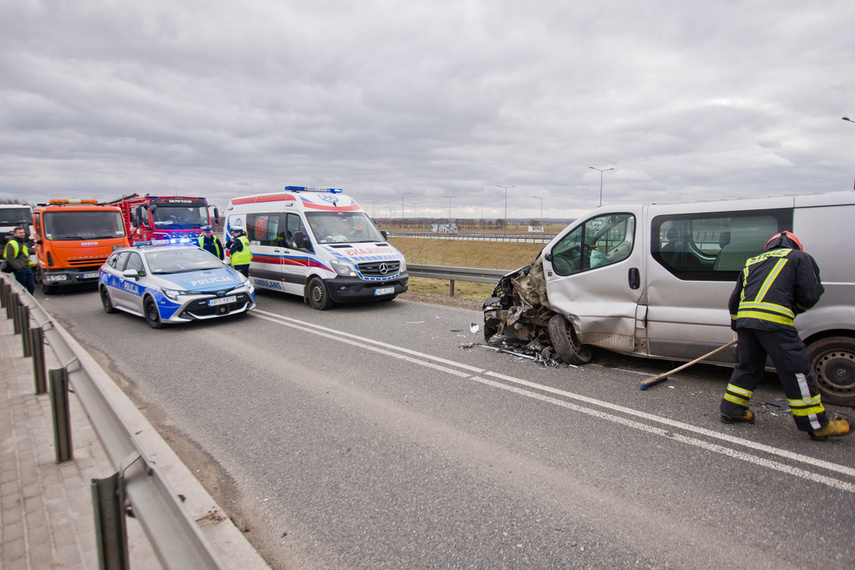 Wypadek bmw z oplem na starej siódemce zdjęcie nr 256445