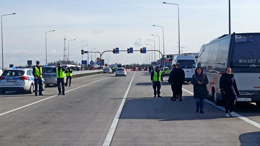 Elbląg Pojechaliśmy na granicę po uchodźców 