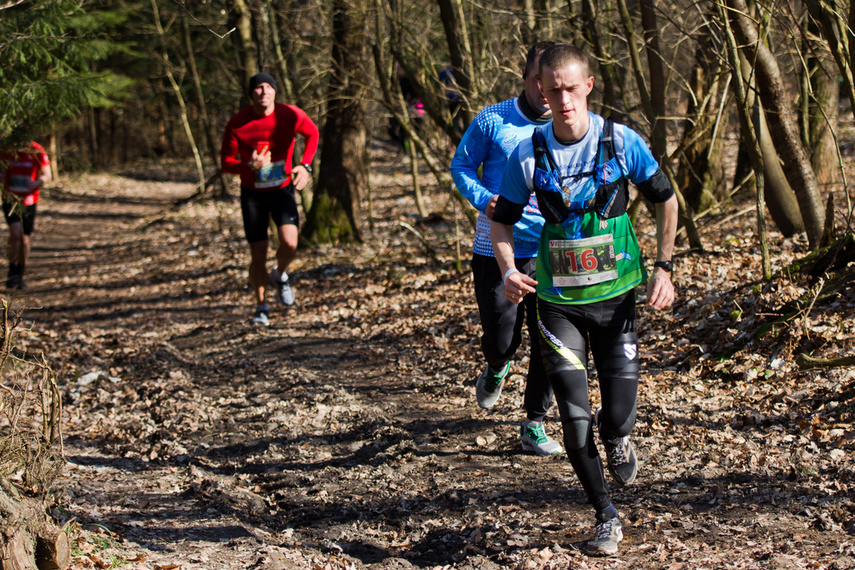 Wiosnę rozpoczęli od półmaratonu zdjęcie nr 257487