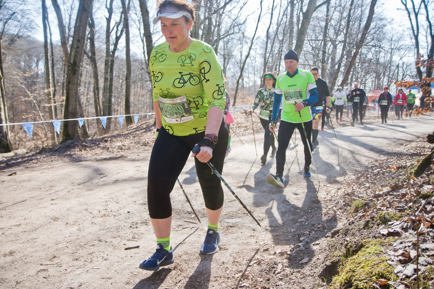 Wiosnę rozpoczęli od półmaratonu zdjęcie nr 257469