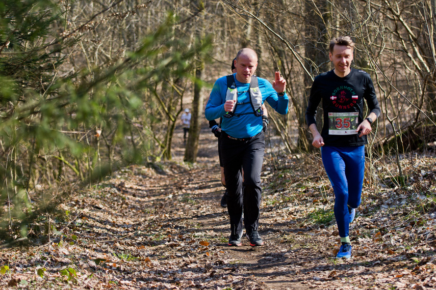 Wiosnę rozpoczęli od półmaratonu zdjęcie nr 257493