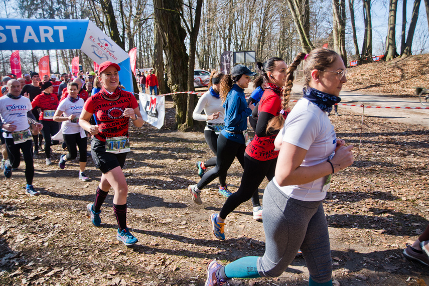 Wiosnę rozpoczęli od półmaratonu zdjęcie nr 257465