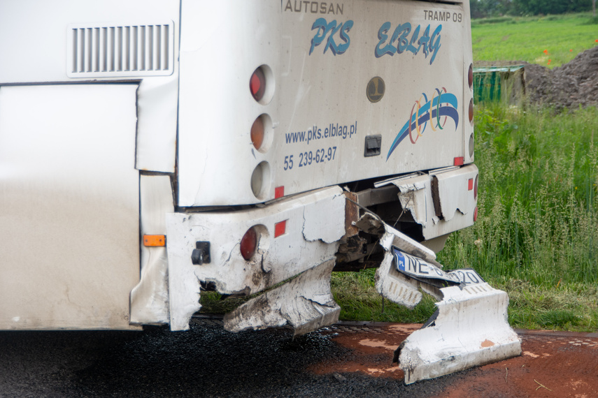 Wypadek w Raczkach Elbląskich zdjęcie nr 262437