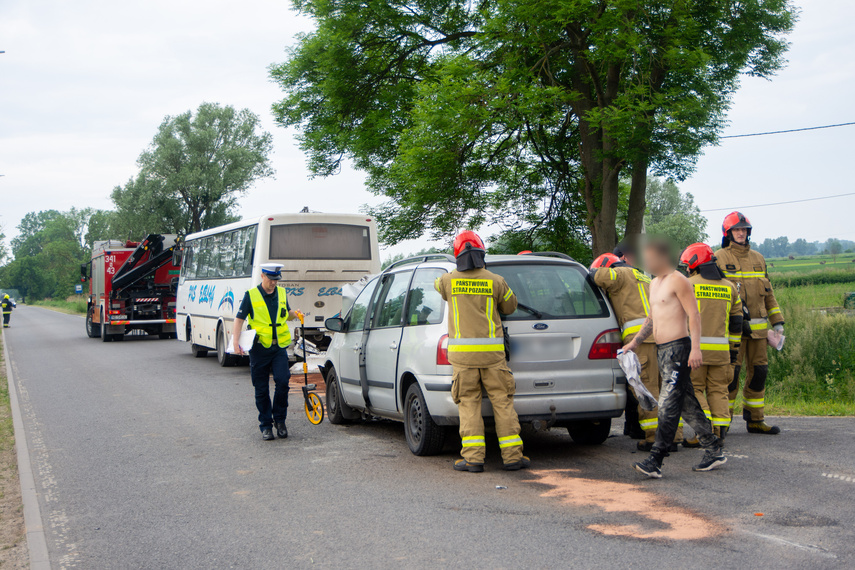 Wypadek w Raczkach Elbląskich zdjęcie nr 262434