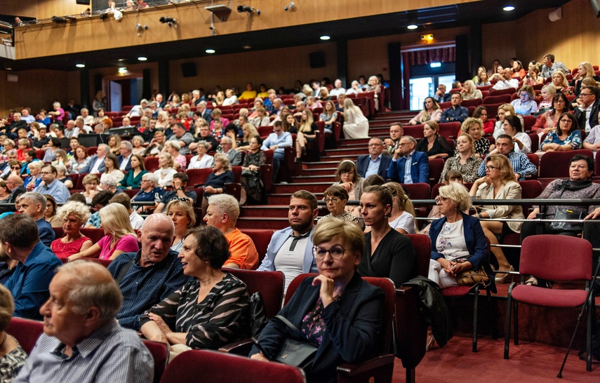 Wieczór z filmowymi przebojami zdjęcie nr 262591