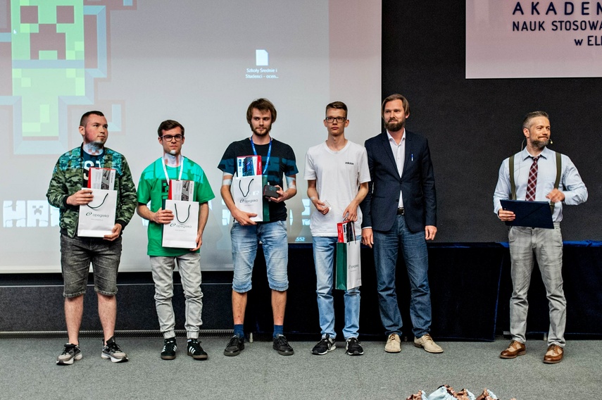 Poznaliśmy laureatów Minecraft Hackathon 2022 zdjęcie nr 262718