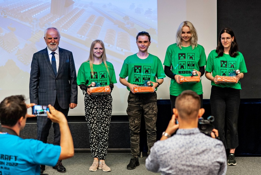 Poznaliśmy laureatów Minecraft Hackathon 2022 zdjęcie nr 262715