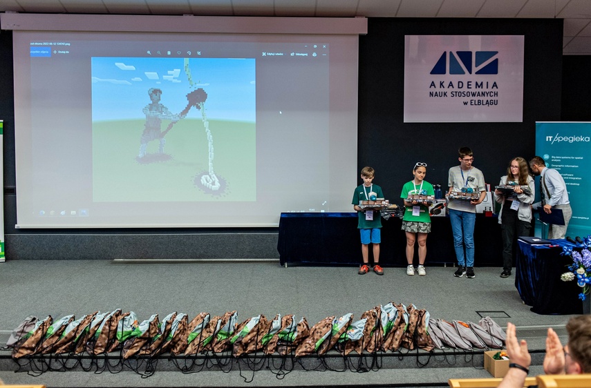 Poznaliśmy laureatów Minecraft Hackathon 2022 zdjęcie nr 262712