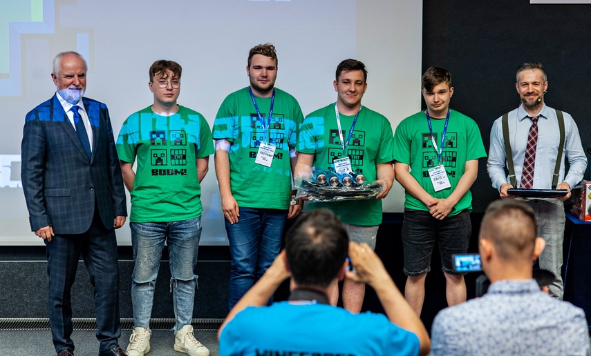 Poznaliśmy laureatów Minecraft Hackathon 2022 zdjęcie nr 262714