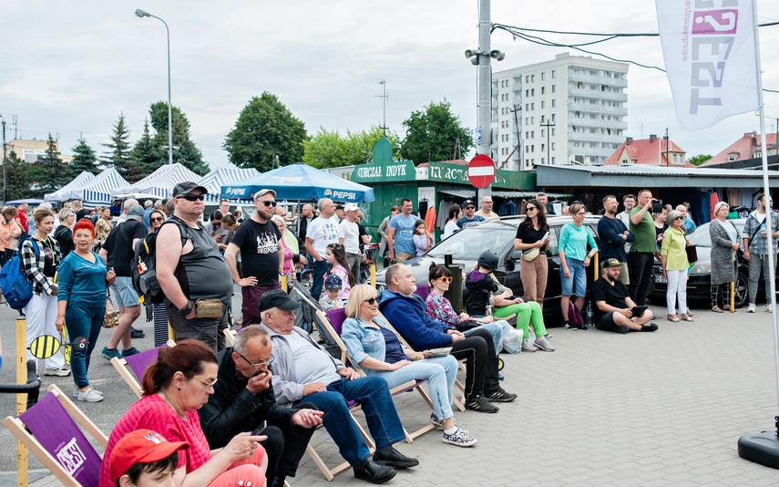 Na targowisku wszystko gra zdjęcie nr 263114