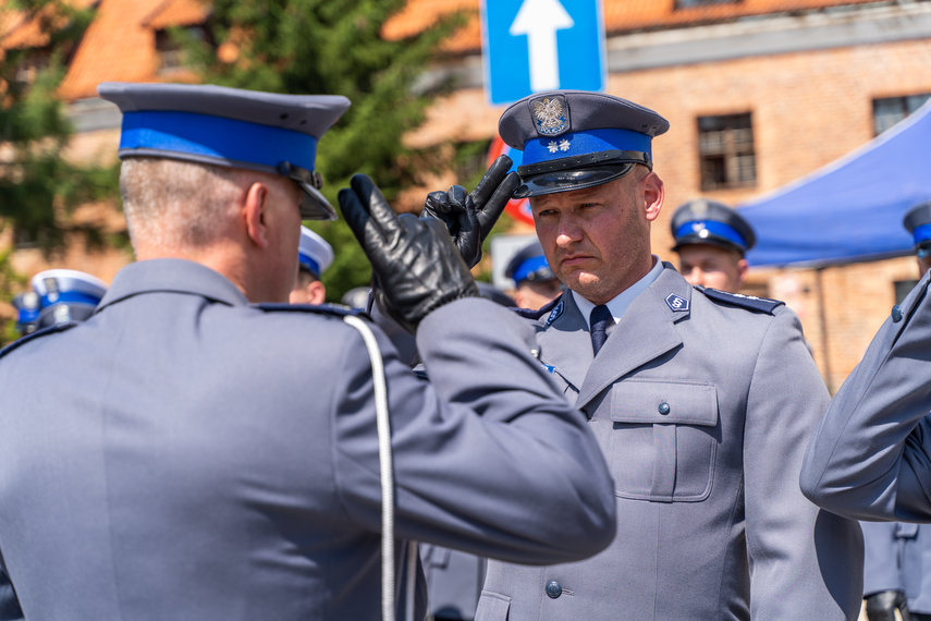 Policjanci świętują zdjęcie nr 265467