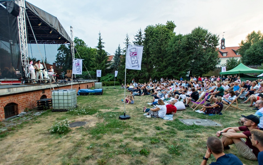 Bibobit i EOK na zakończenie Miasto.Gramy! zdjęcie nr 267548