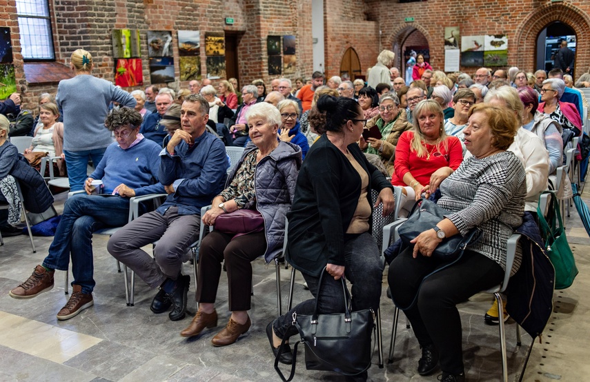 Elbląg Jacek Fedorowicz: Jestem wieloboistą