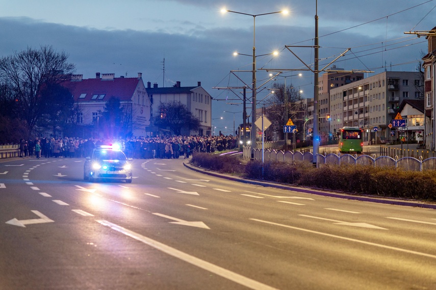 Z krzyżem przez Elbląg zdjęcie nr 281478