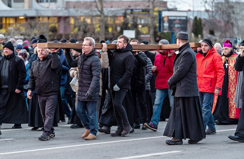 Z krzyżem przez Elbląg zdjęcie nr 281475