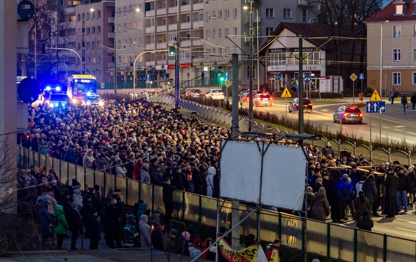 Z krzyżem przez Elbląg zdjęcie nr 281479