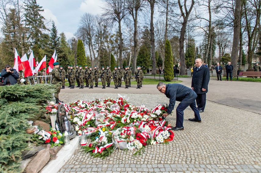 "Myśl o ich losach powinna łączyć nas wszystkich" zdjęcie nr 281804