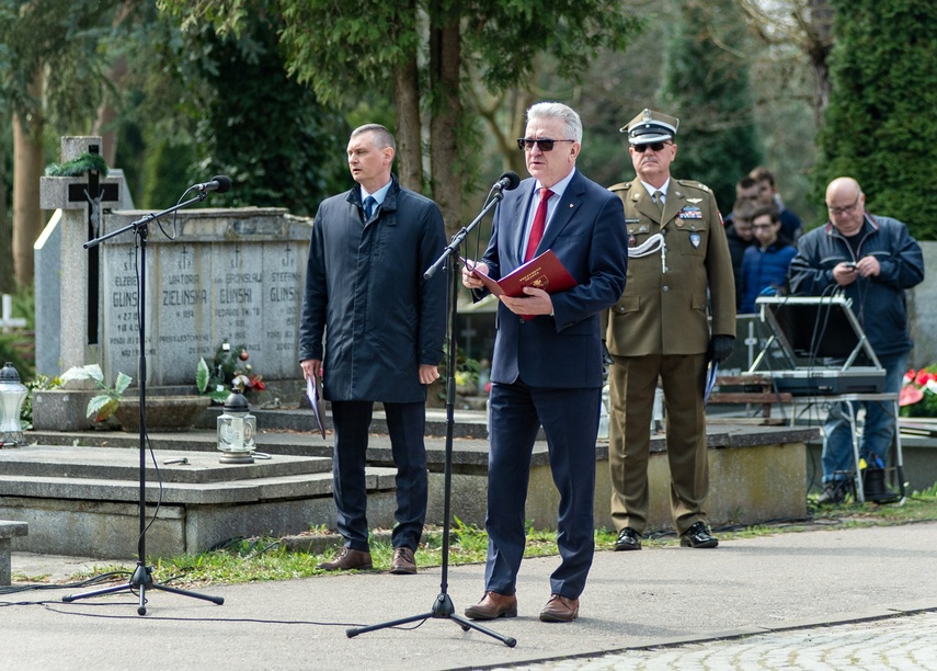 "Myśl o ich losach powinna łączyć nas wszystkich" zdjęcie nr 281776