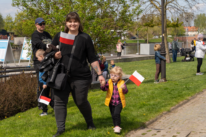 „Patriotyzm to szacunek dla wszystkich ludzi” zdjęcie nr 283776