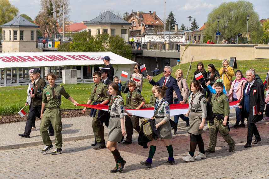 „Patriotyzm to szacunek dla wszystkich ludzi” zdjęcie nr 283783