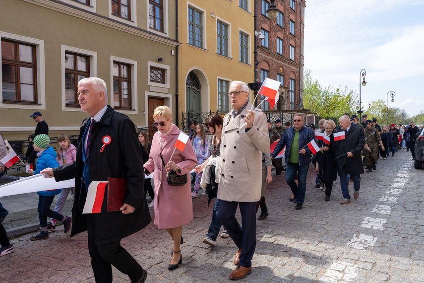 „Patriotyzm to szacunek dla wszystkich ludzi” zdjęcie nr 283789