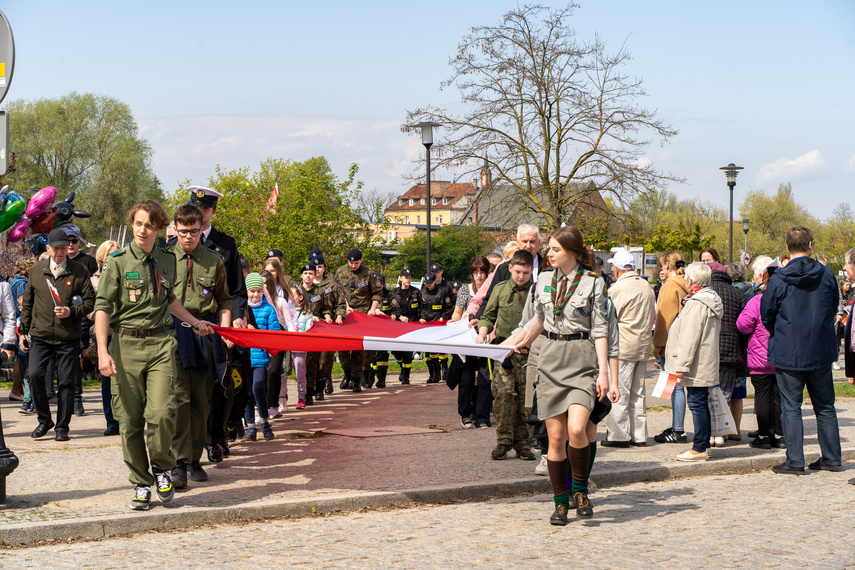 „Patriotyzm to szacunek dla wszystkich ludzi” zdjęcie nr 283779