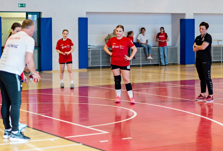 Norweska lekcja handballu zdjęcie nr 284986