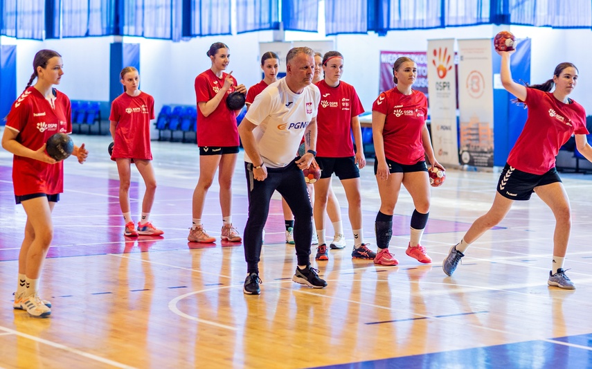 Norweska lekcja handballu zdjęcie nr 284978