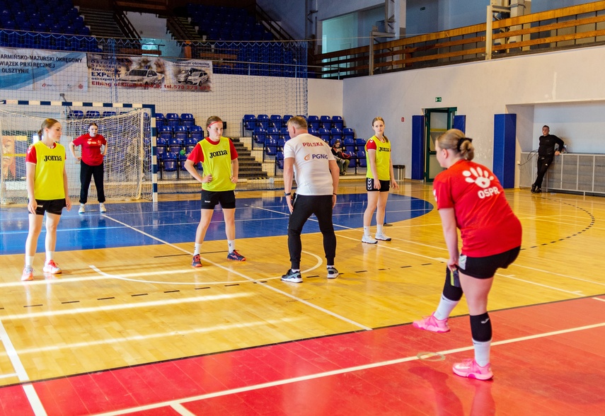 Norweska lekcja handballu zdjęcie nr 284982