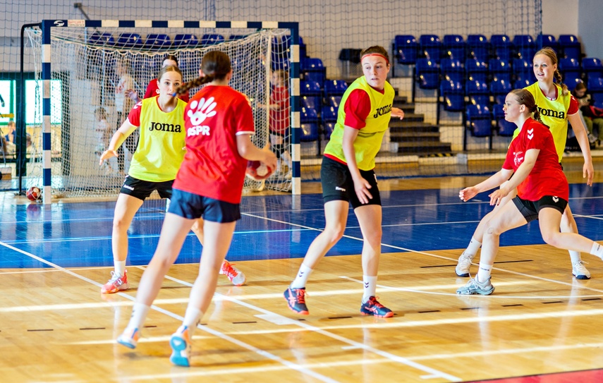 Norweska lekcja handballu zdjęcie nr 284983