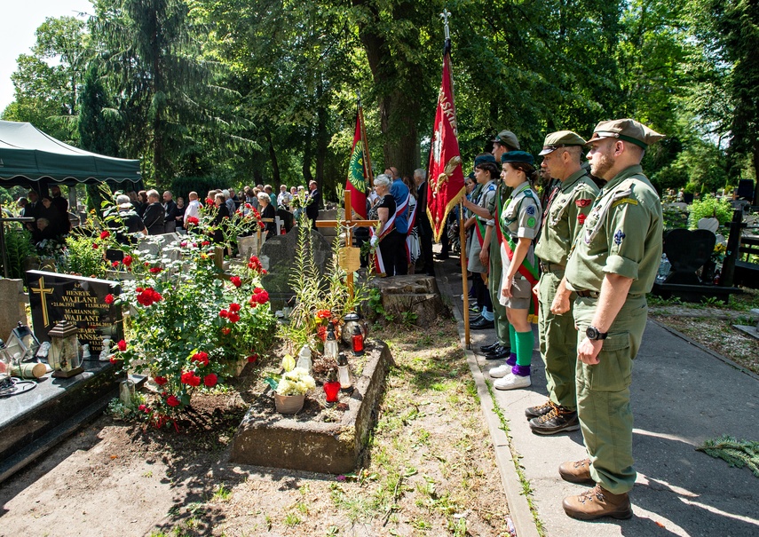 Ostatnia droga byłego prezydenta zdjęcie nr 287992