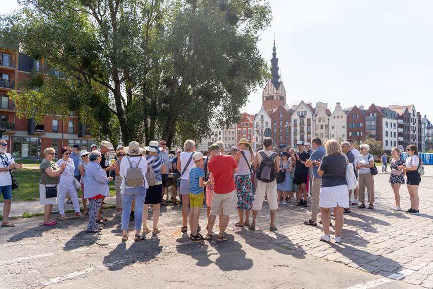 Elbląg Z przewodnikiem poznawali początki historii Elbląga