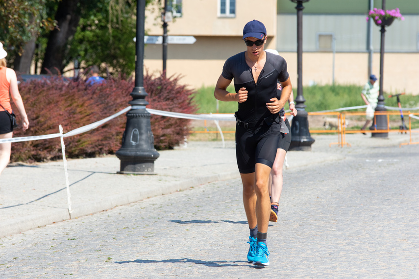 Elbląg w niedzielę żyje triathlonem zdjęcie nr 289532