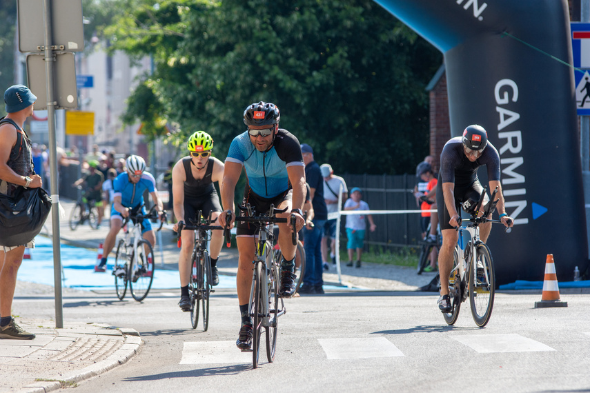 Elbląg w niedzielę żyje triathlonem zdjęcie nr 289458