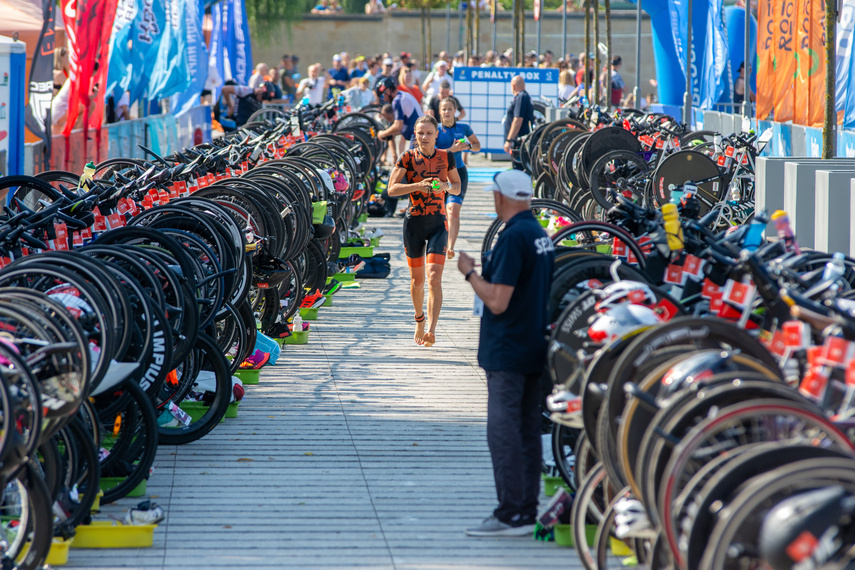 Elbląg w niedzielę żyje triathlonem zdjęcie nr 289447