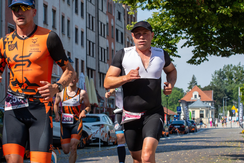 Elbląg w niedzielę żyje triathlonem zdjęcie nr 289497