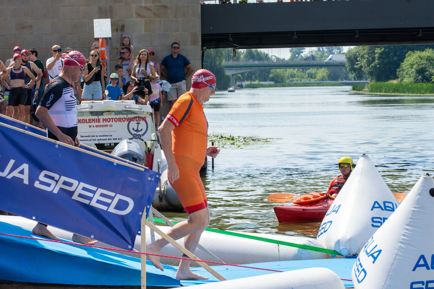 Elbląg w niedzielę żyje triathlonem zdjęcie nr 289552