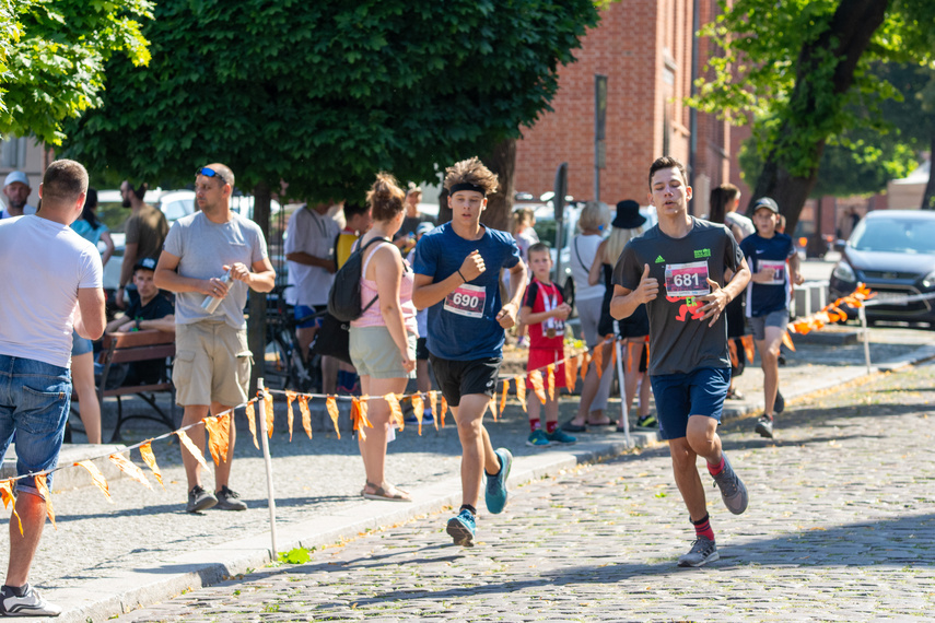 Elbląg w niedzielę żyje triathlonem zdjęcie nr 289484