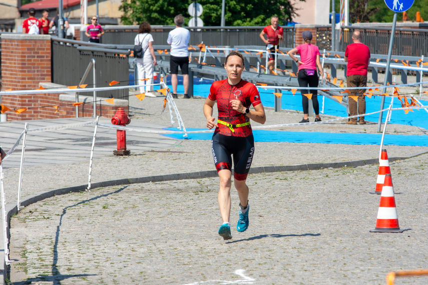 Elbląg w niedzielę żyje triathlonem zdjęcie nr 289516